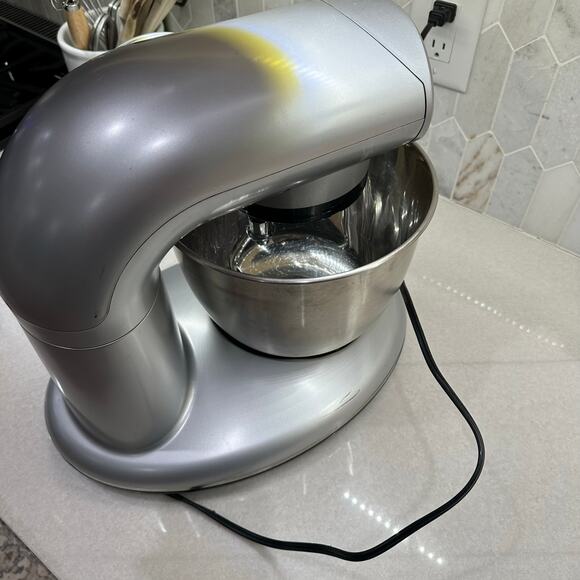 American Era Silver Stand Mixer - Picture 6 of 9